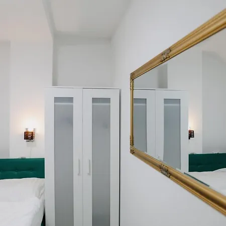 Oasis 3*