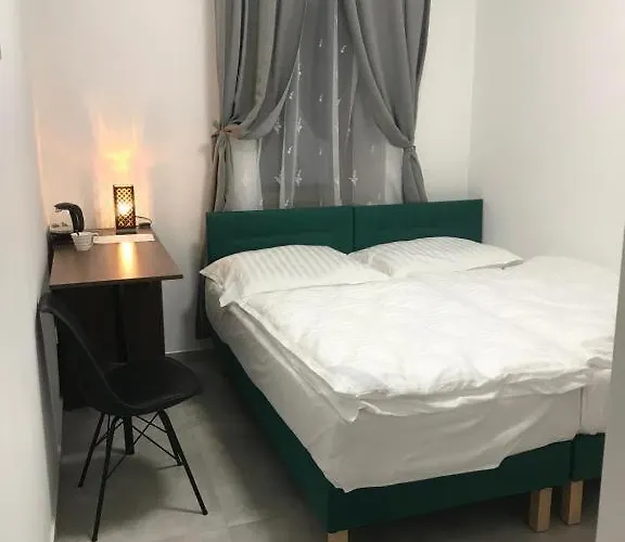 Guest house Oasis 3*